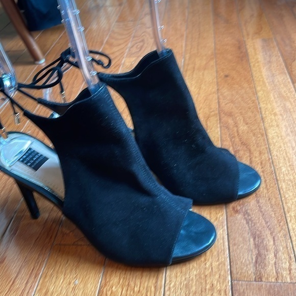 White House Black Market Shoes - 🗑️ WHBM black Isla suede open toe heels with tie back